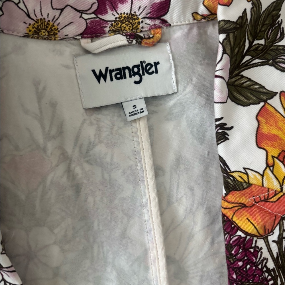 Wrangler Floral Women's Coat - Multicolor View 3